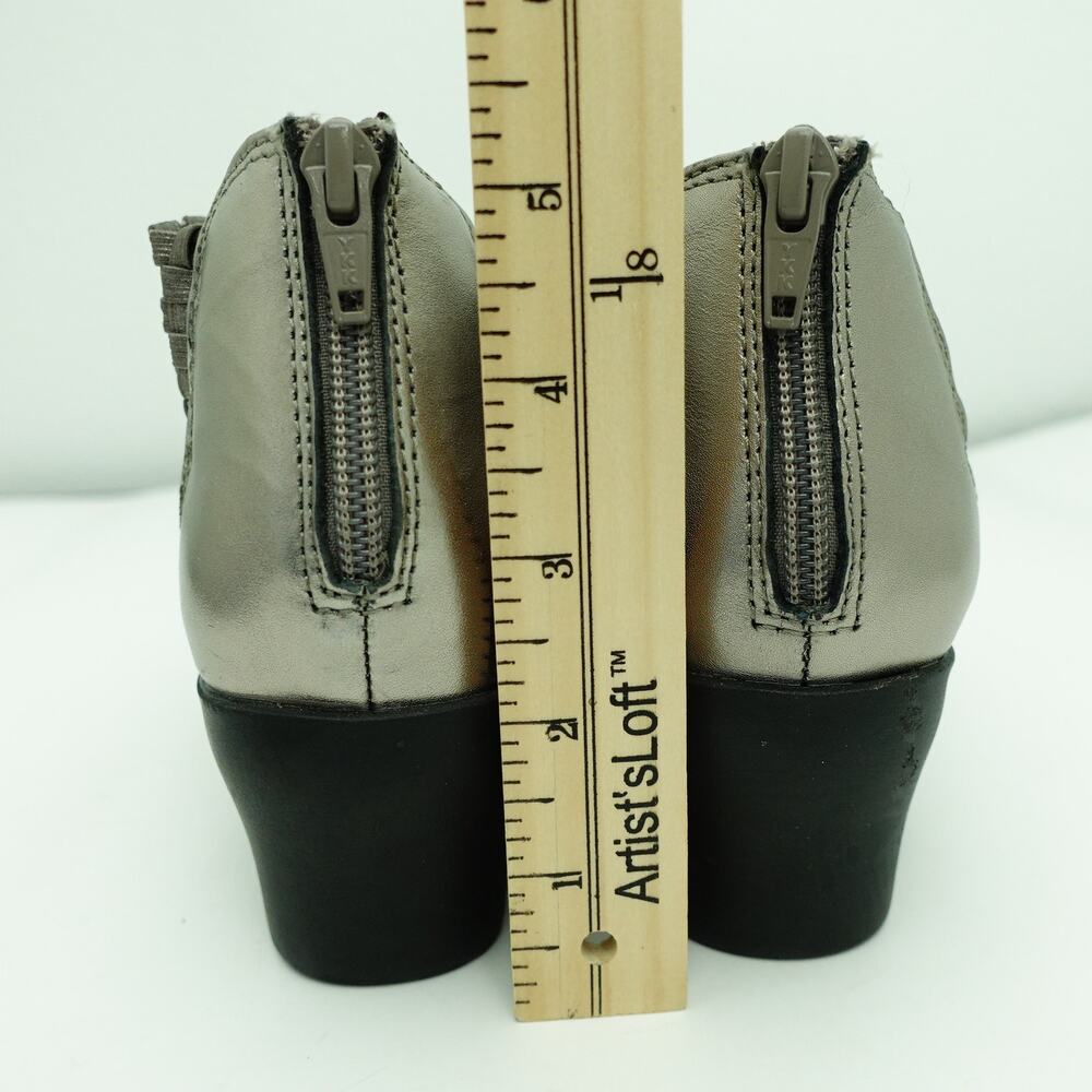 Comfortiva Metallic Gunmetal Silver Weave Comfort Wedge Sandals - Size 6.5 - Picture 6 of 8